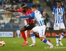 华体会体育- 英超倒计时，勒沃库森窗口期回应争议，细节引发关注，更衣室稳定，临场指挥获称赞